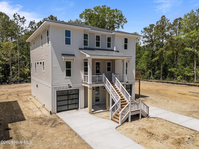 633 Vale Dr, Wilmington, NC 28411 - living area with ornamental molding, visible vents, and light wood-style flooring