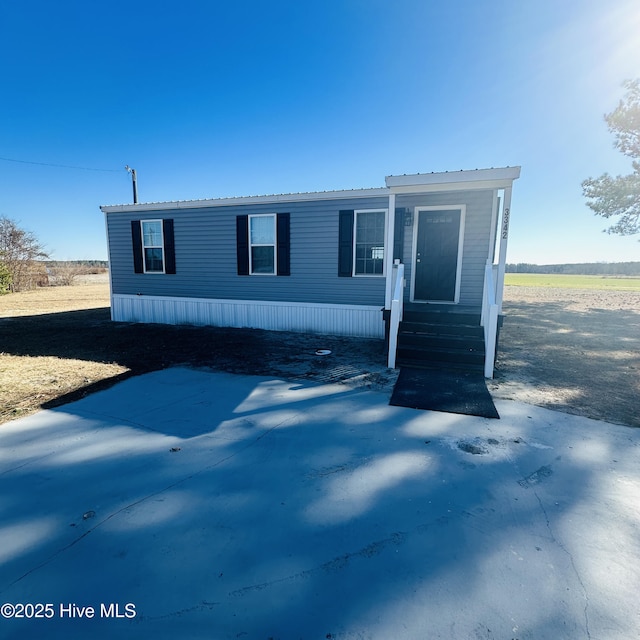 view of manufactured / mobile home