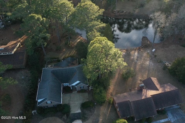 6104 Falcon Dr, New Bern, NC 28560 - aerial view of property and surrounding area