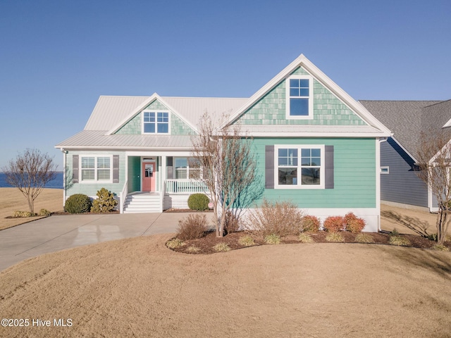 view of front of property with a porch