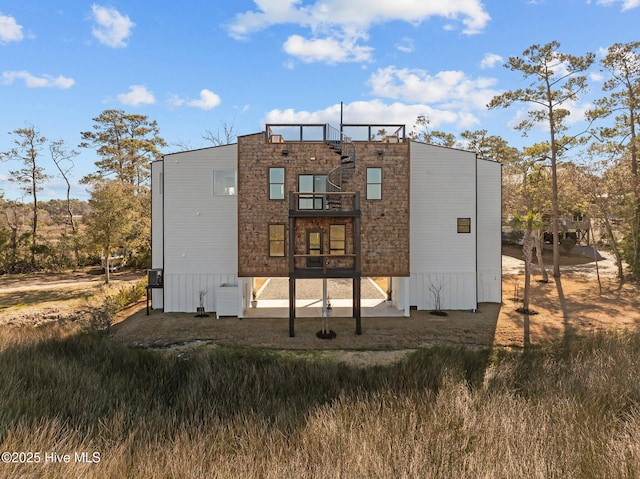 view of back of property