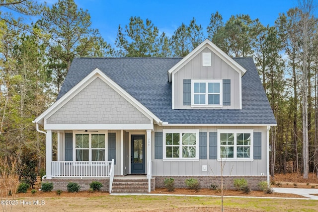 view of front of property with covered porch