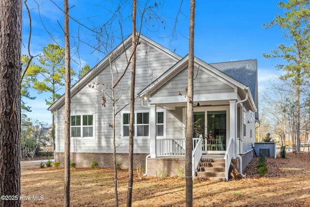 view of front facade featuring covered porch