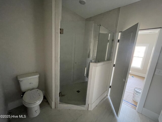 workout area featuring crown molding