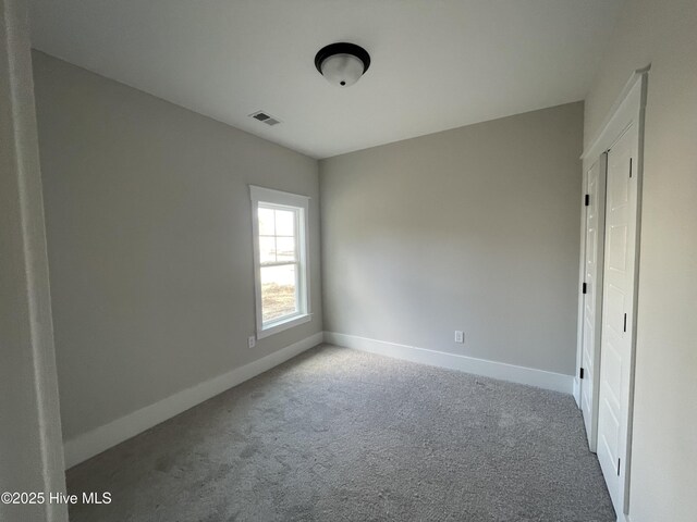 view of patio featuring ceiling fan, area for grilling, sink, and grilling area