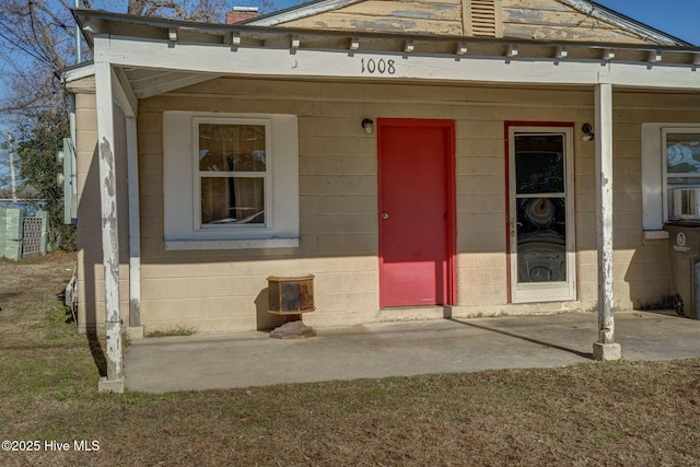 view of entrance to property