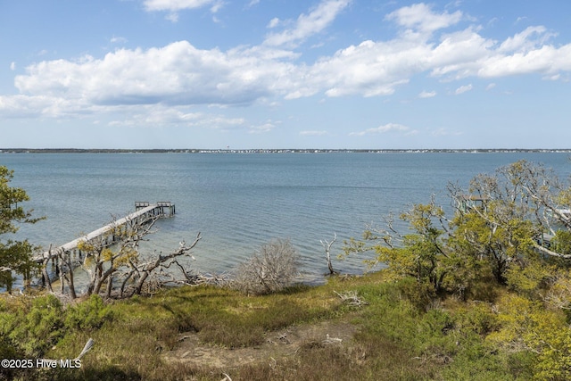 3804 Emerald Dr E, Emerald Isle, NC 28594 - view of water feature
