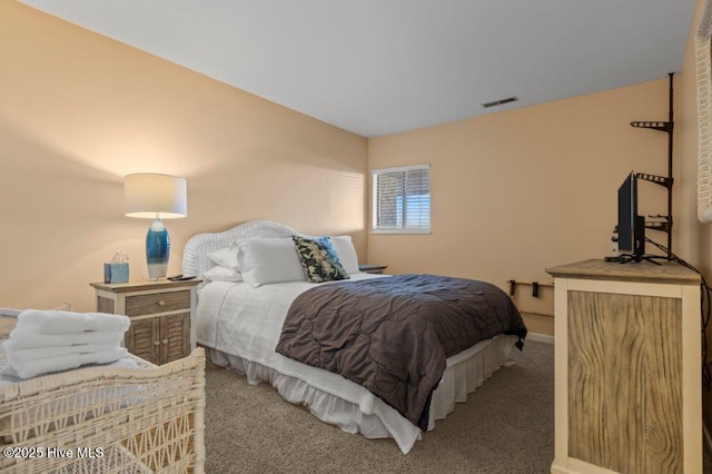 bedroom featuring carpet floors