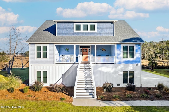 view of front of home featuring a porch