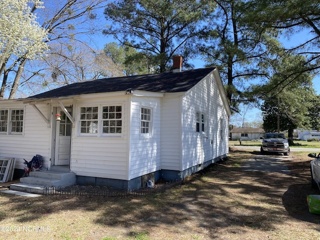 view of side of home