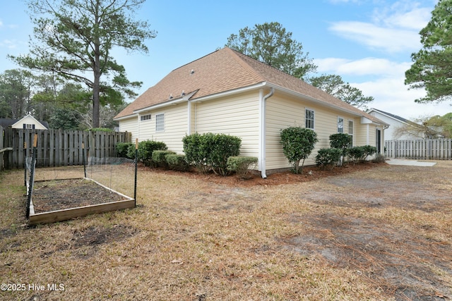 view of property exterior