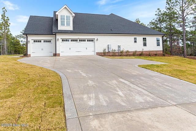 exterior space featuring a lawn