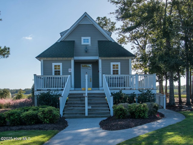 view of front of house with a porch