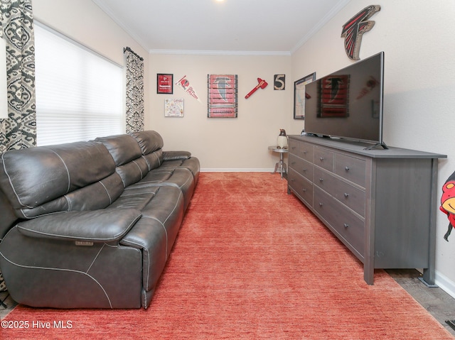 carpeted living room featuring crown molding