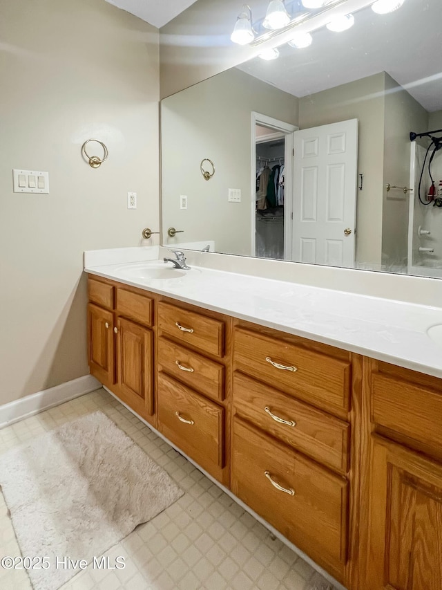 bathroom with vanity