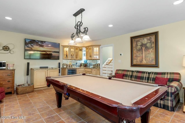 rec room with indoor bar, beverage cooler, and pool table