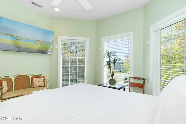 bedroom featuring ceiling fan