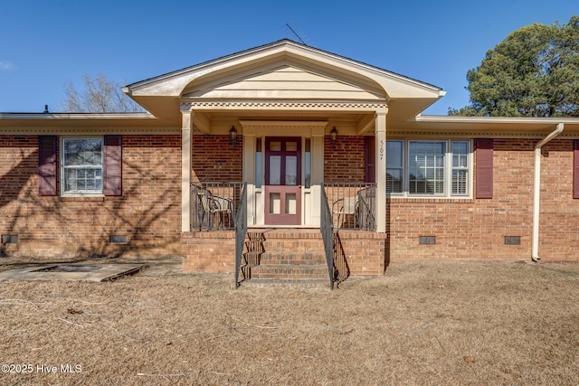 view of front of property with covered porch