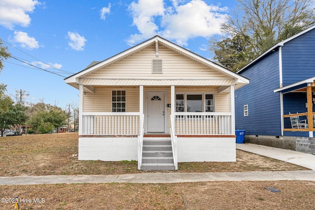 bungalow-style house with covered porch