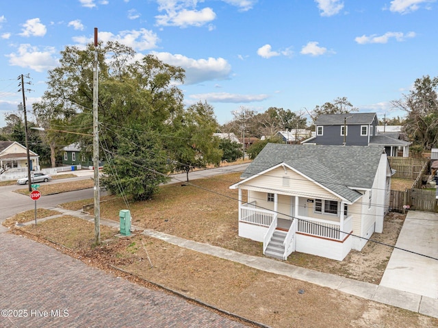 view of front of house with a porch