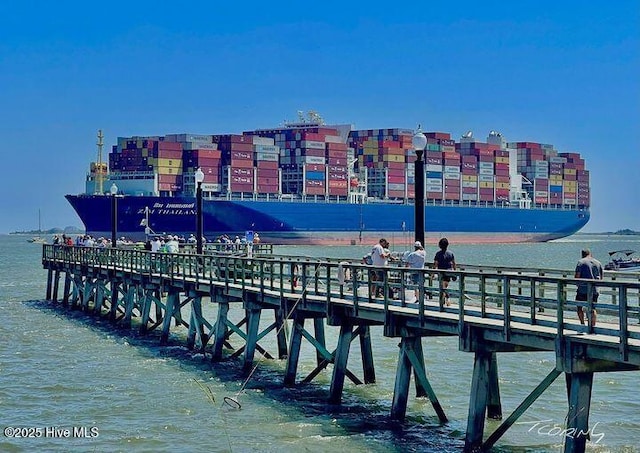 dock area featuring a water view