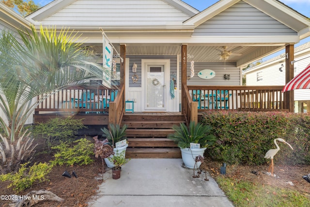 doorway to property featuring a porch