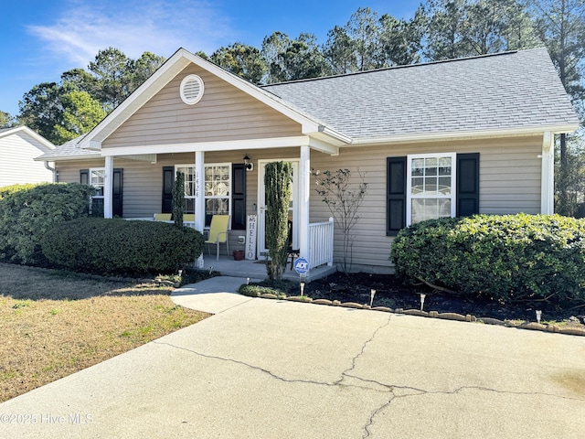 view of front of property with covered porch