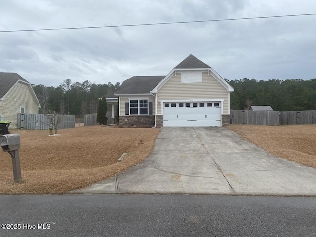 view of front facade featuring a garage