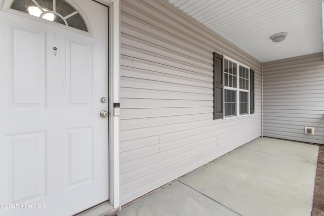 view of entrance to property