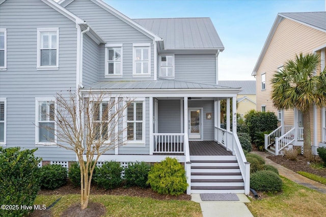 view of front of property featuring covered porch