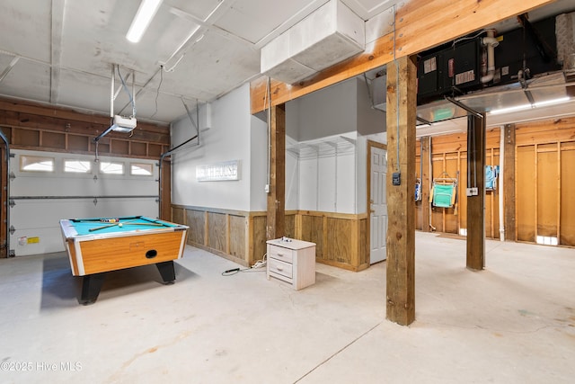 recreation room with pool table