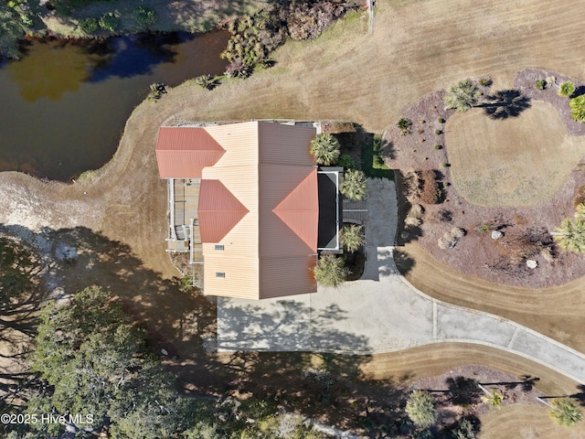 bird's eye view with a water view