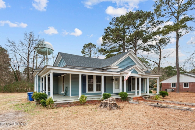 view of front of property with covered porch