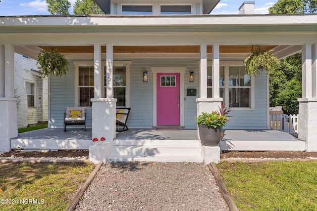 view of front of house featuring covered porch