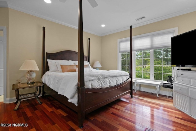 bedroom featuring visible vents, a ceiling fan, ornamental molding, wood finished floors, and recessed lighting