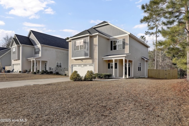 view of front property featuring a garage