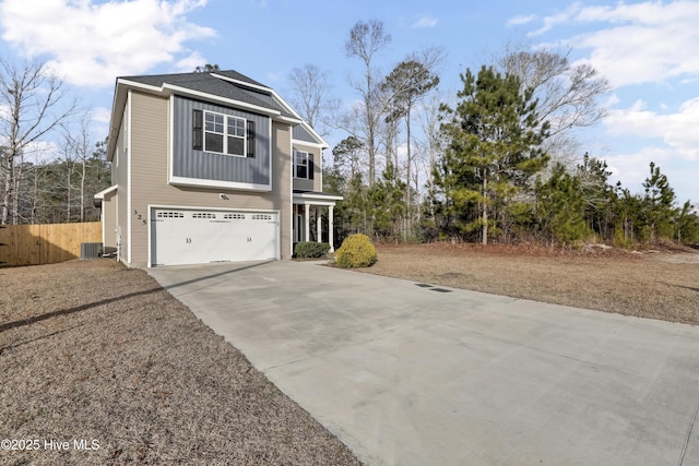 view of front facade featuring a garage