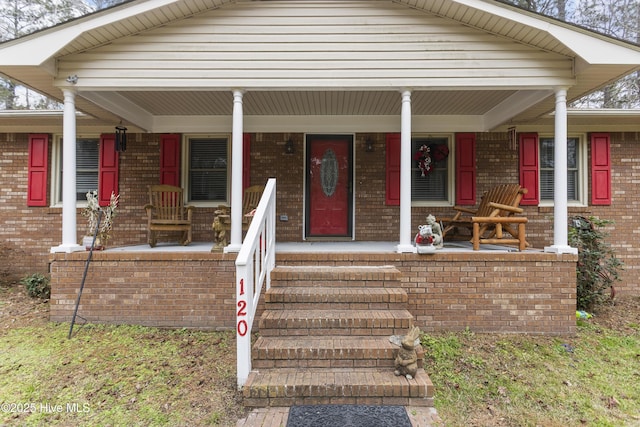 bungalow featuring a porch