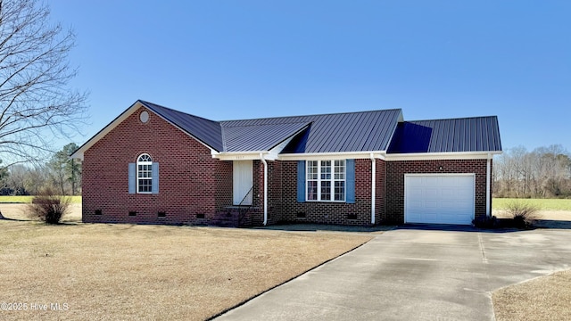 view of front facade featuring a garage