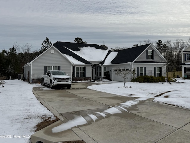 view of front facade featuring a garage