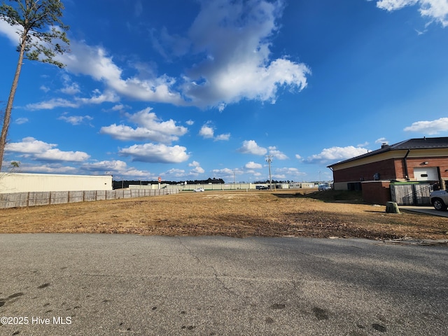 Listing photo 3 for 1312 S Jk Powell Blvd, Whiteville NC 28472