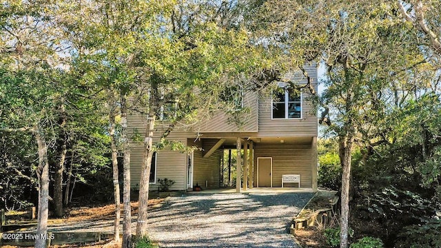 view of front of house featuring a carport