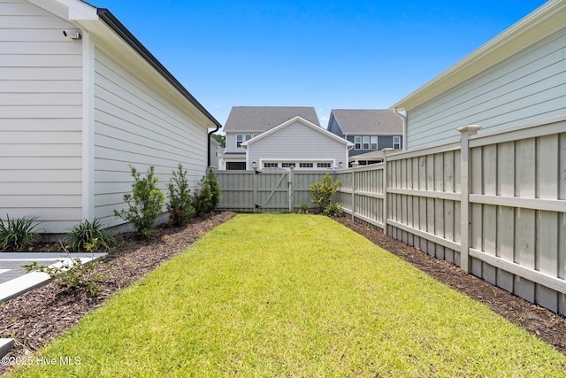 3836 Mason Port Dr, Wilmington, NC 28409 - view of yard featuring a gate