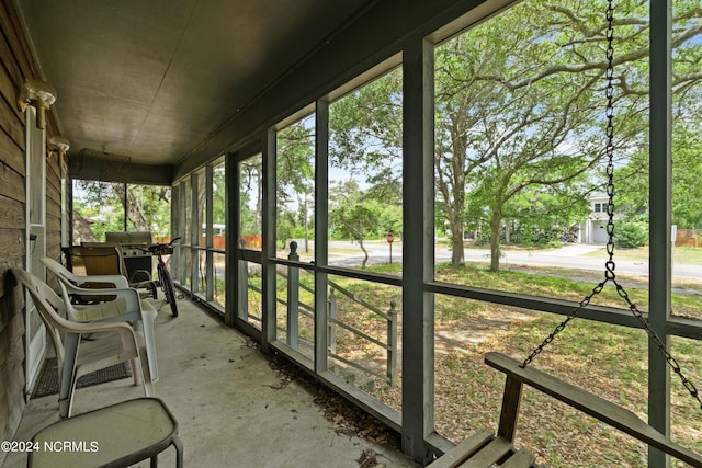 view of unfurnished sunroom