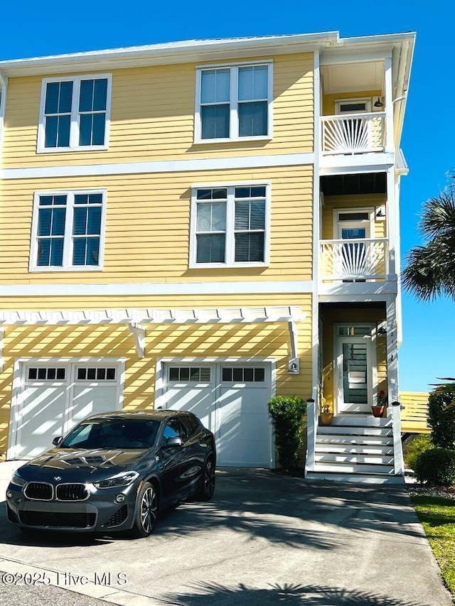 view of front of house with a garage