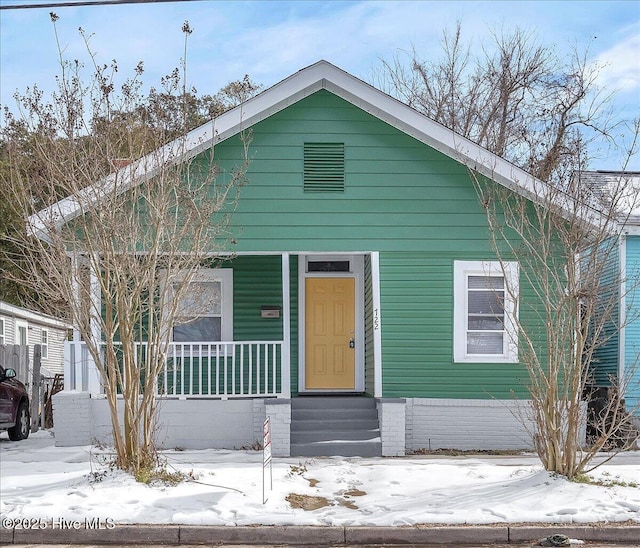 bungalow-style home with covered porch