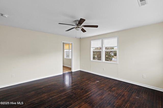 unfurnished room featuring wood-type flooring and ceiling fan