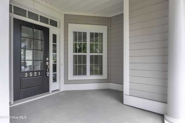 view of property entrance