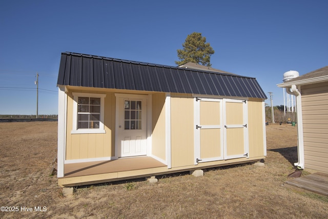 view of outdoor structure