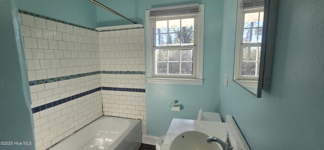 spare room featuring ornamental molding and dark hardwood / wood-style floors